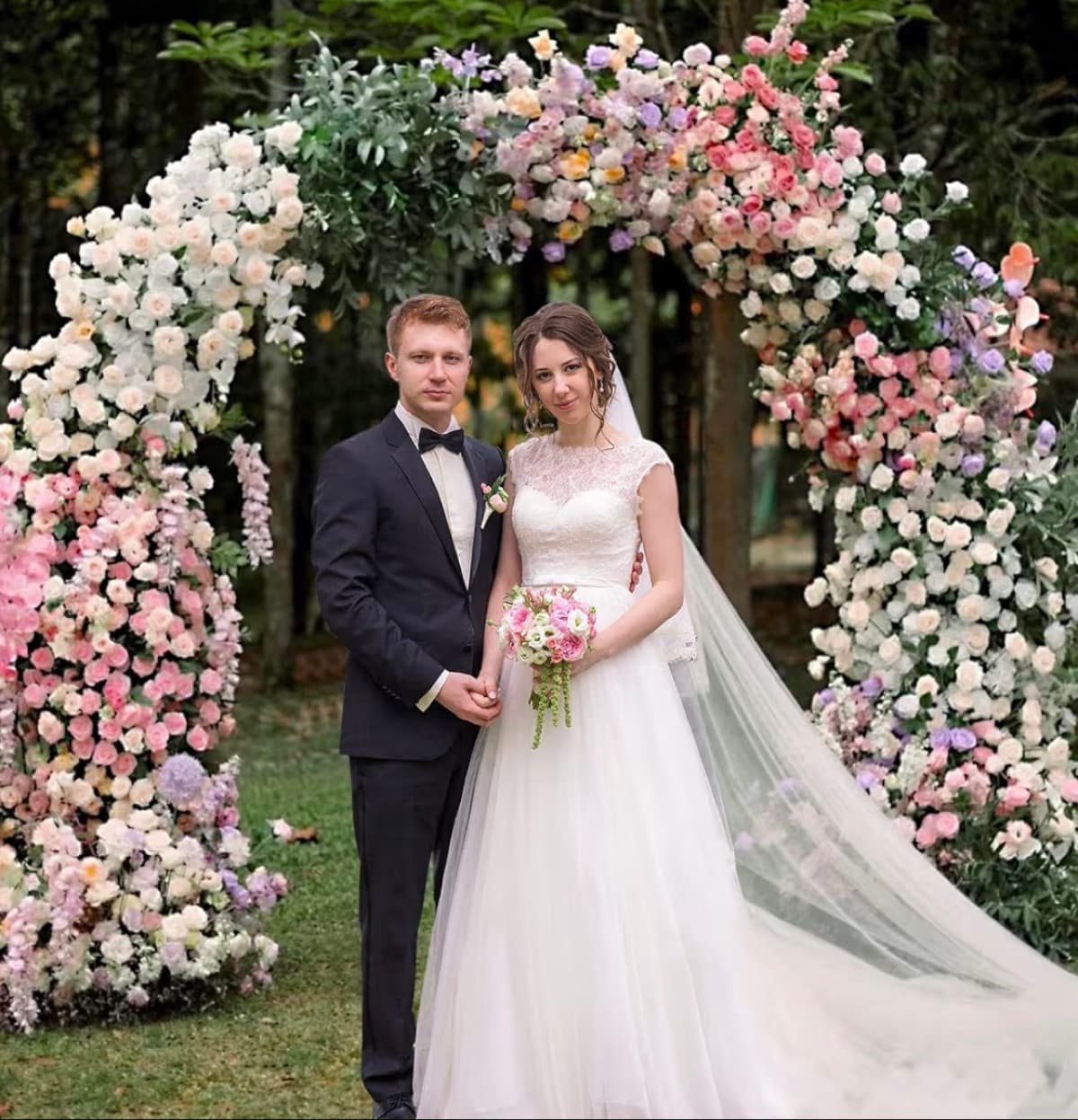 7ft Gold Round Wedding Arch